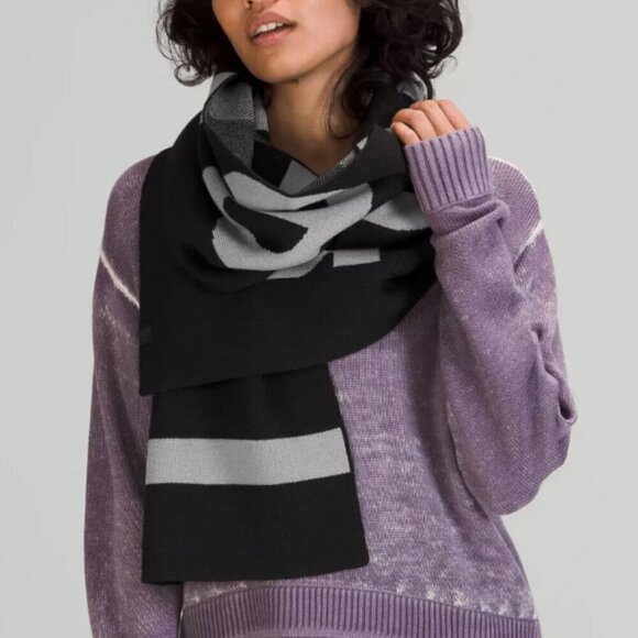NWT Lululemon Wool-Blend Knit Logo Scarf - Picture 1 of 6